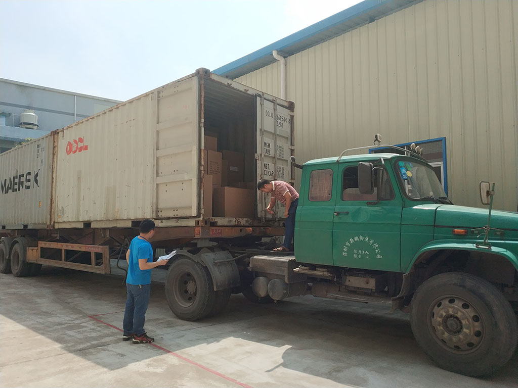 Joysway Factory Shipping Container Goods to Customer10